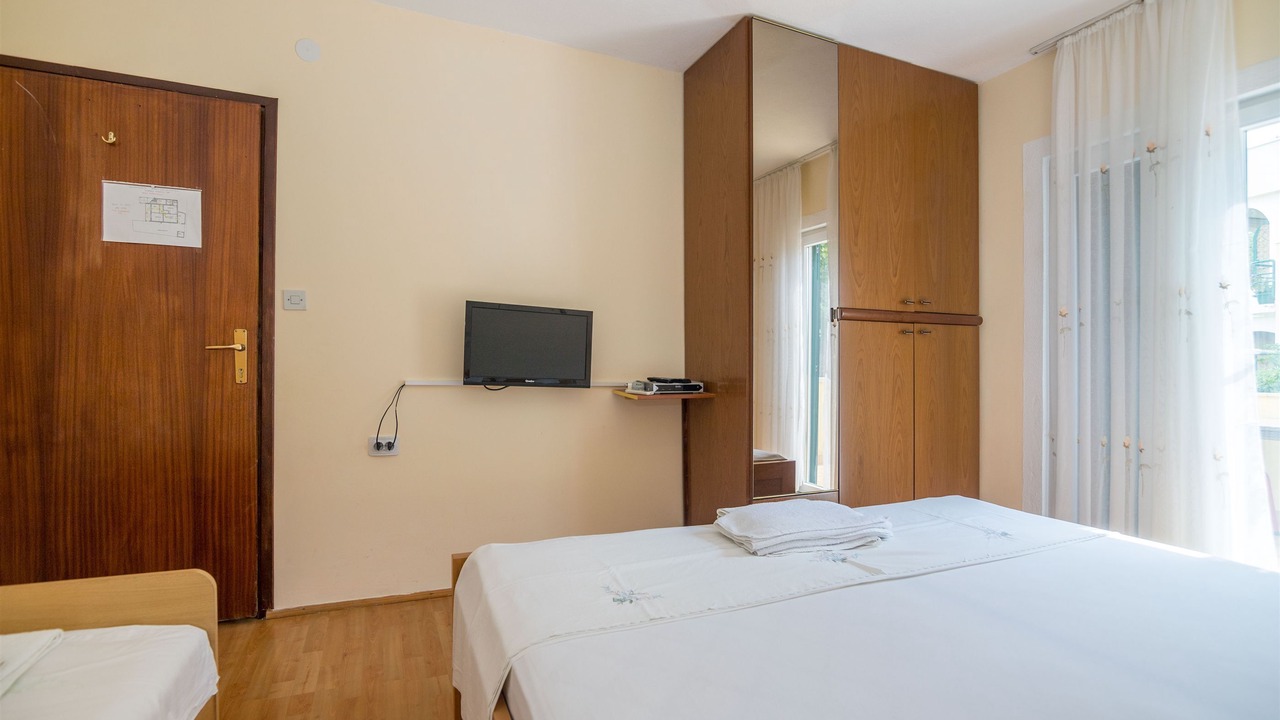Photo of Bedroom in Slatine