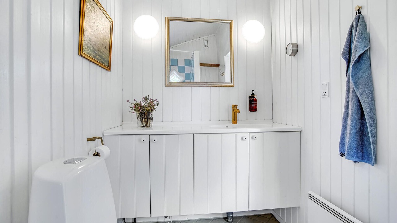 Photo of Bathroom in Skram