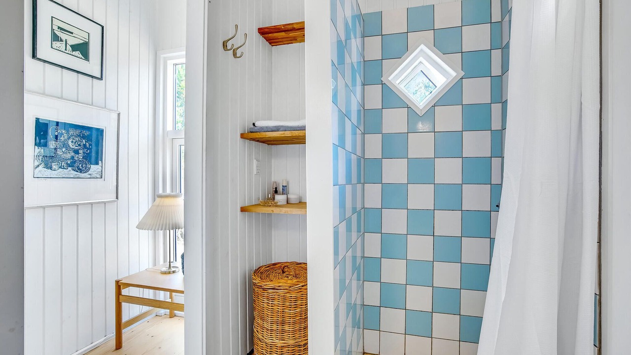 Photo of Bathroom in Skram