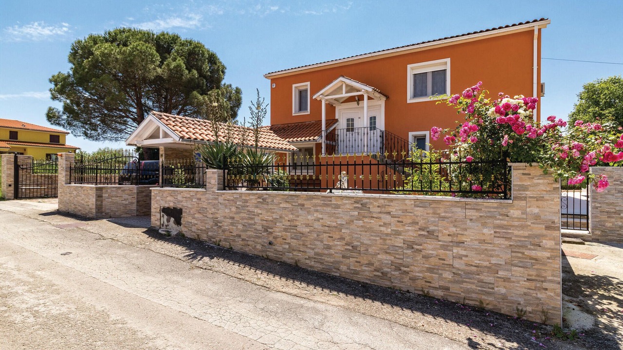 Photo of Outdoor in Valbandon