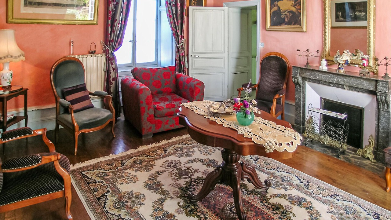 Photo of Bedroom in Juignac