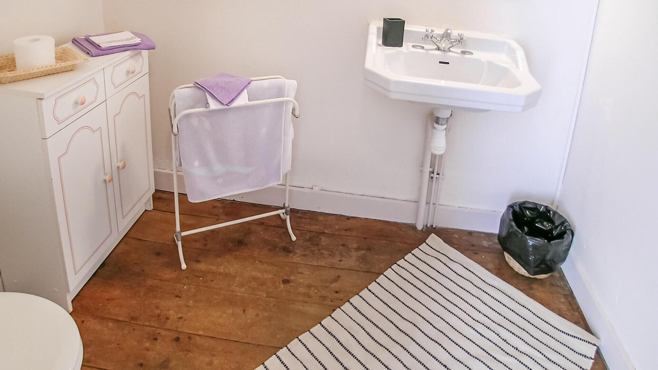 Photo of Bathroom in Juignac