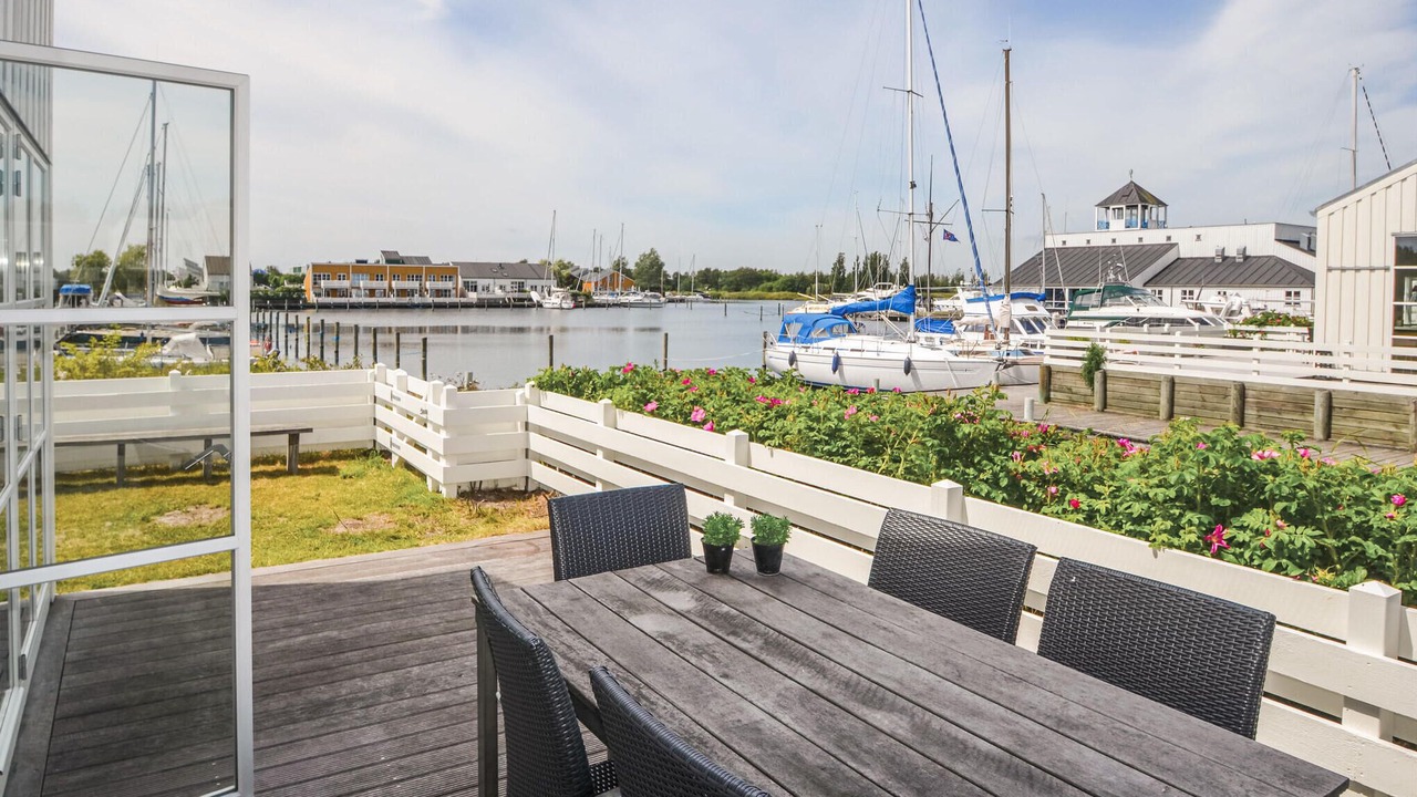 Photo of Others in Øer Strand