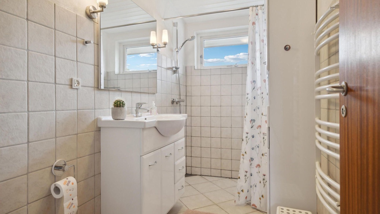 Photo of Bathroom in Spodsbjerg