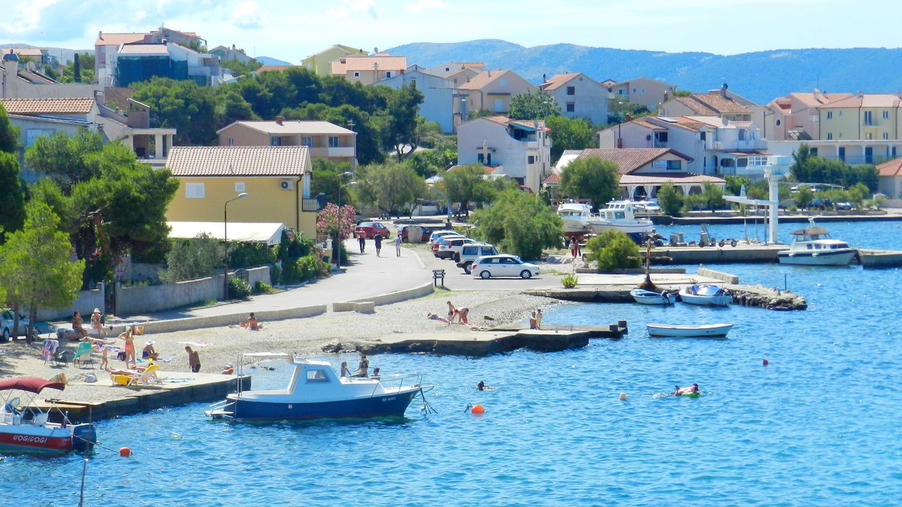 Photo of Others in Brodarica