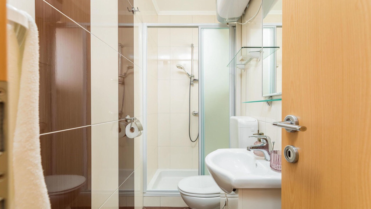 Photo of Bathroom in Valbandon