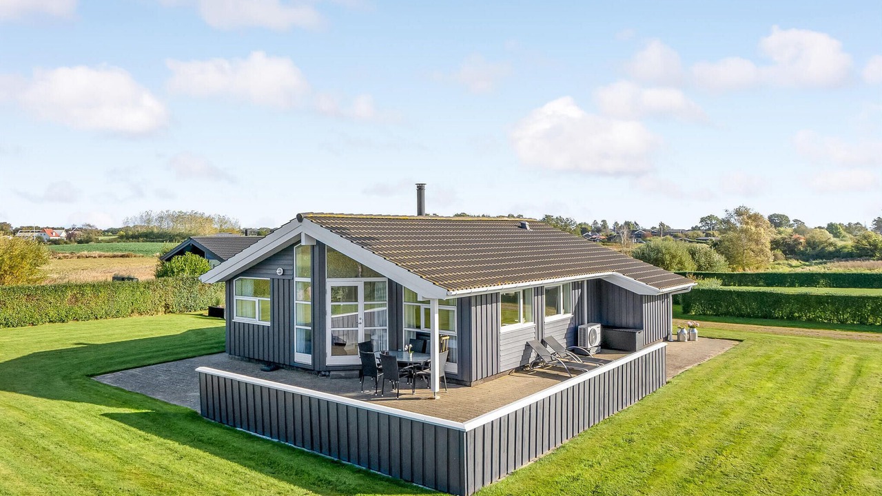 Photo of Others in Flovt Strand