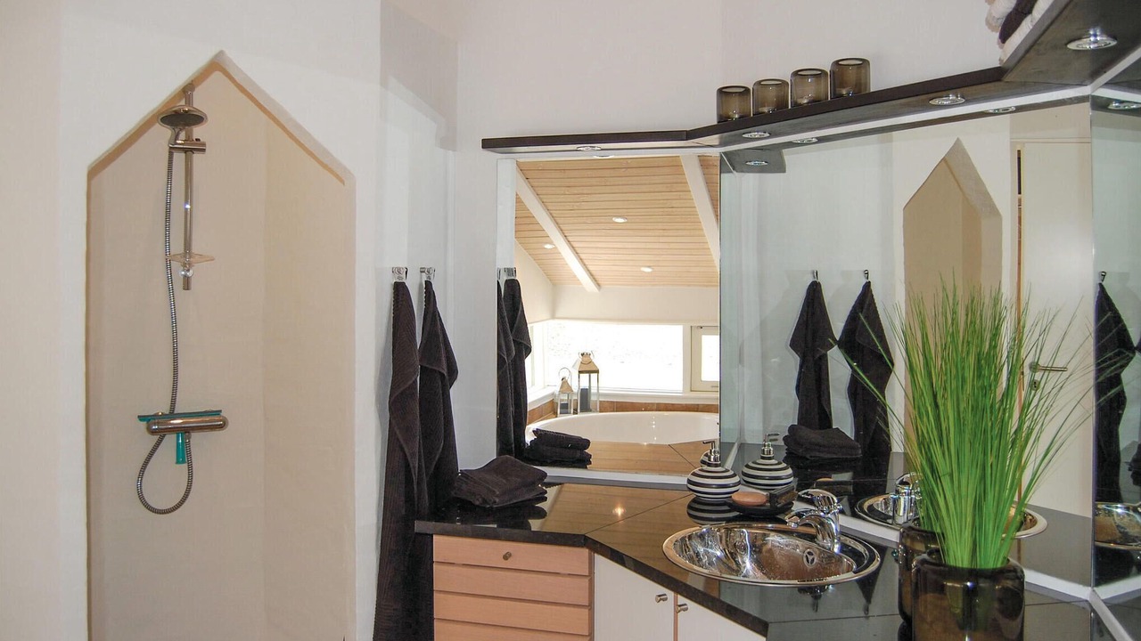 Photo of Others in Grena Strand