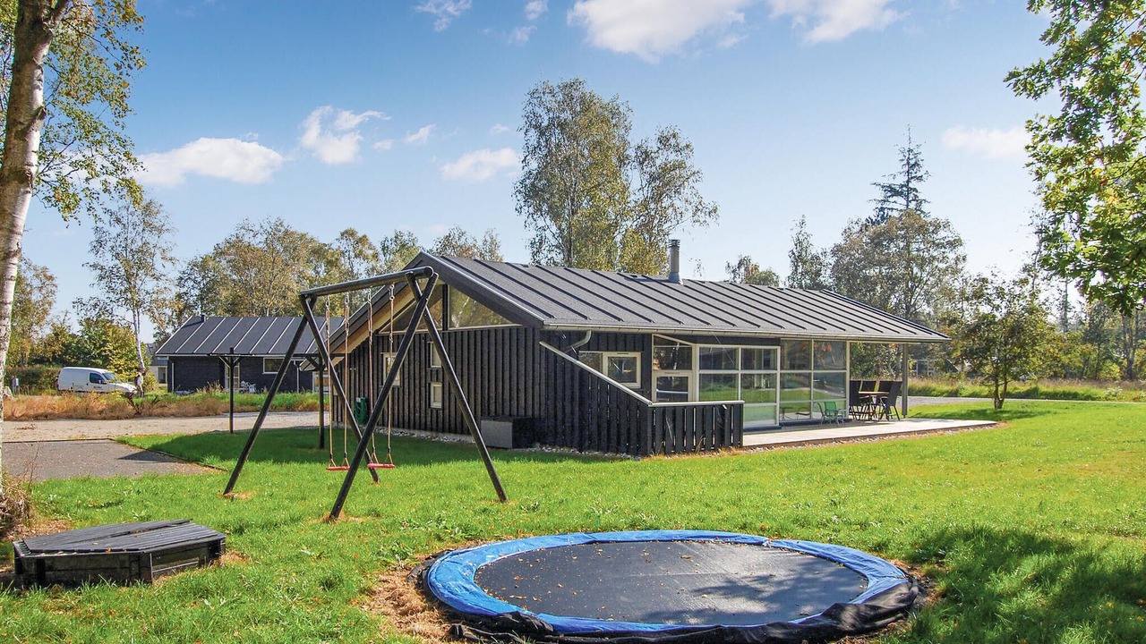 Photo of Others in Grena Strand