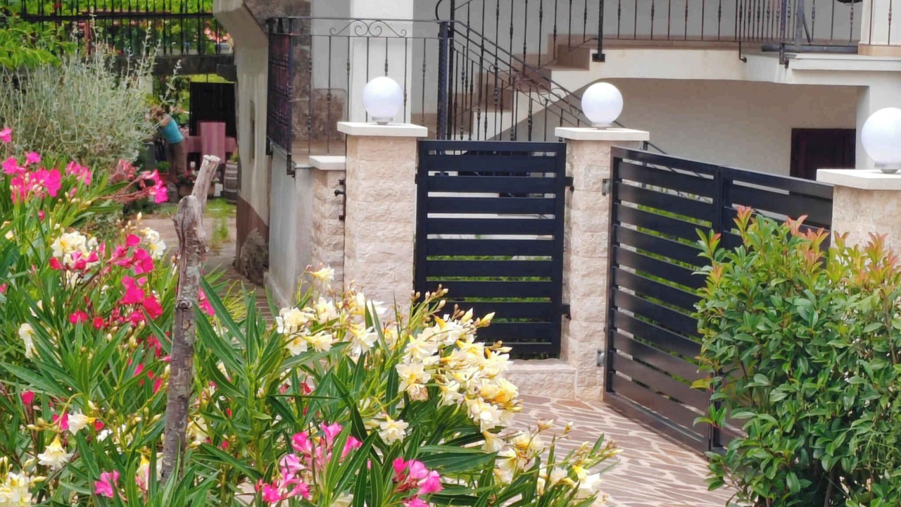 Photo of Outdoor in Bartici