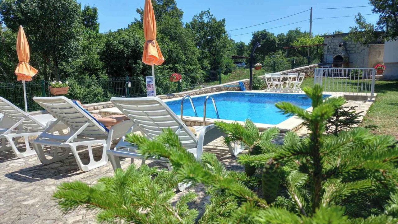 Photo of Outdoor in Bartici