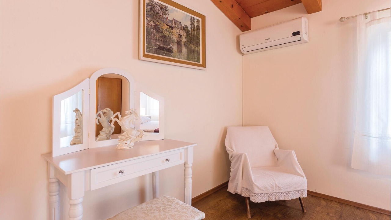 Photo of Bedroom in Barban