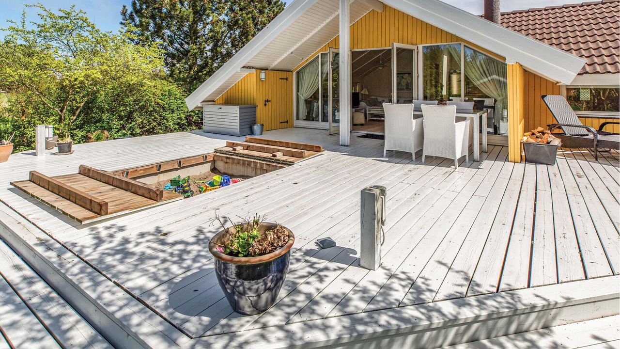 Photo of Outdoor in Boeslunde