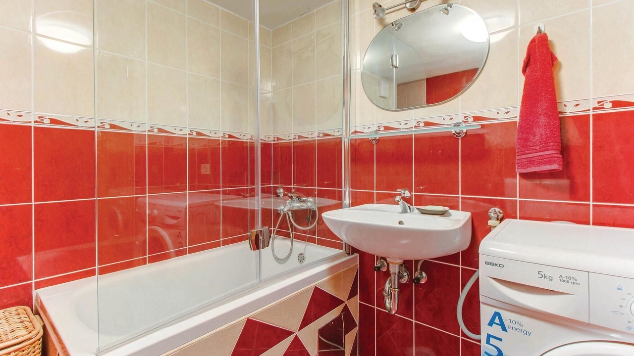 Photo of Bathroom in Cres