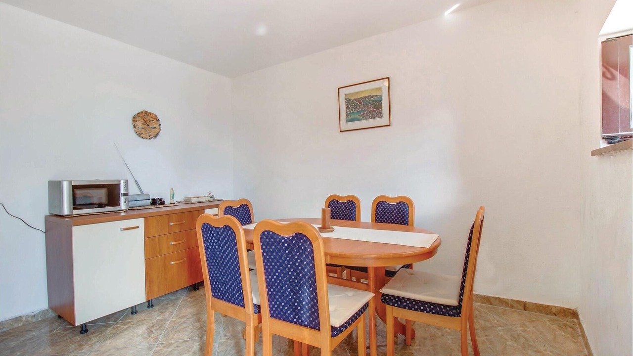 Photo of Bedroom in Cres