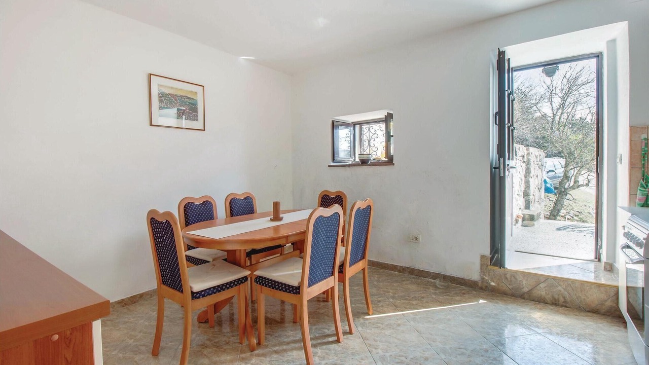 Photo of Bedroom in Cres