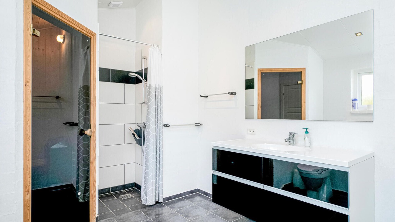 Photo of Bathroom in Nr. Lyngby Strand
