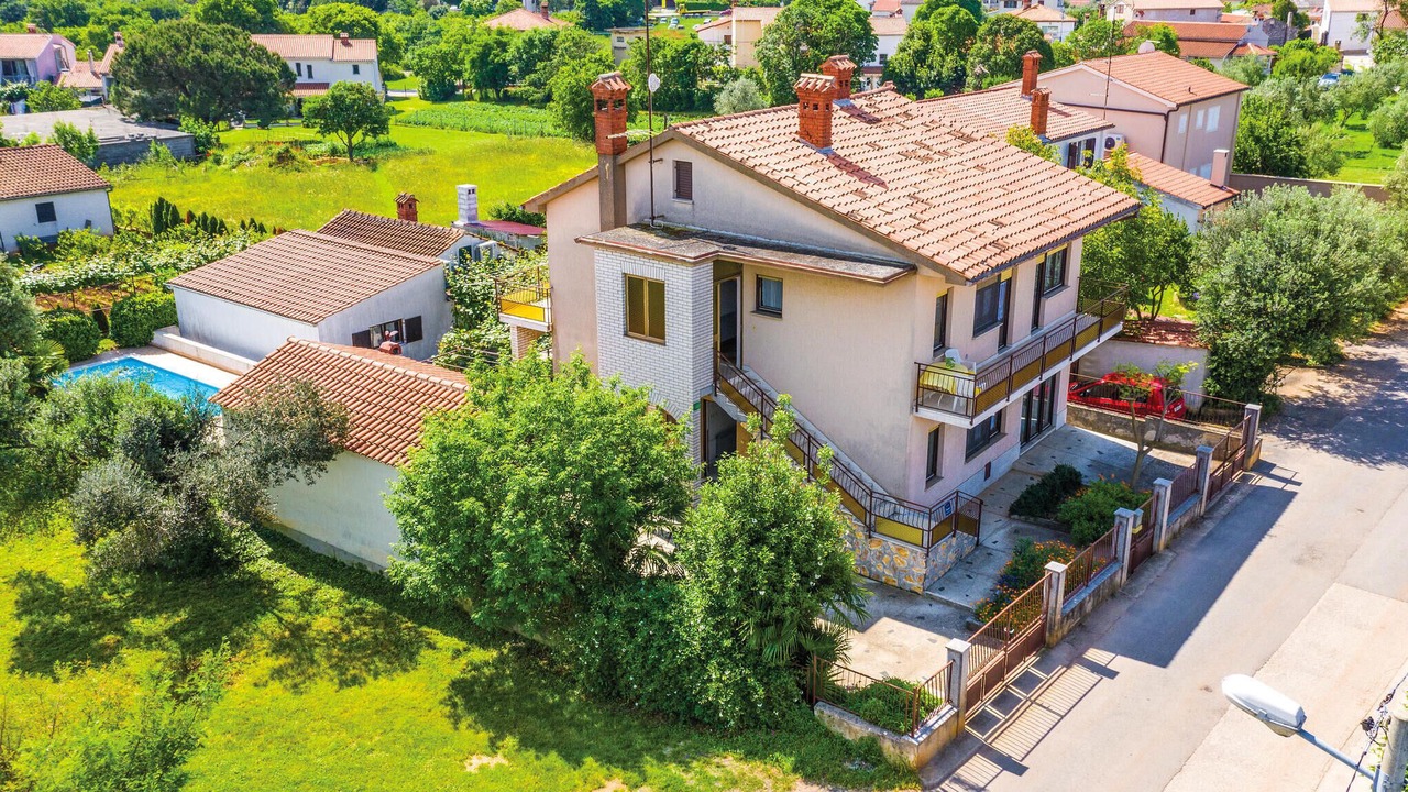 Photo of Outdoor in Stinjan