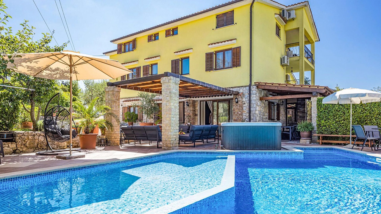 Photo of Outdoor in Strpacici
