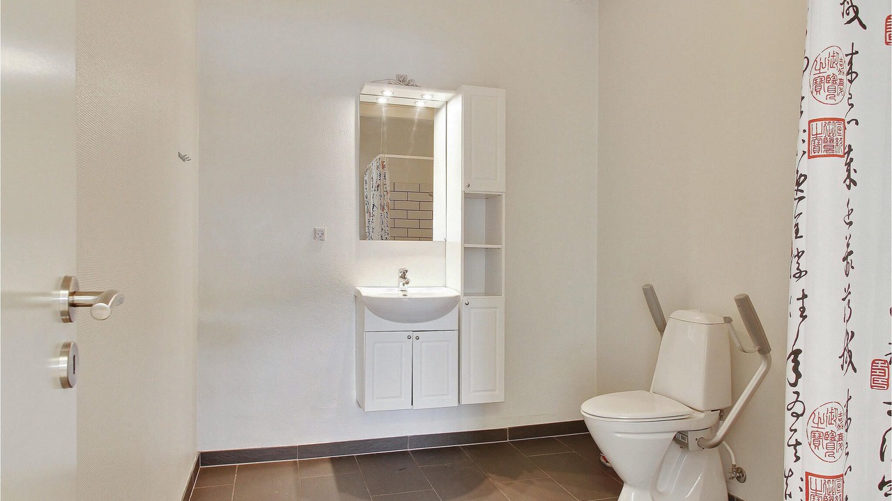Photo of Bathroom in Tarm