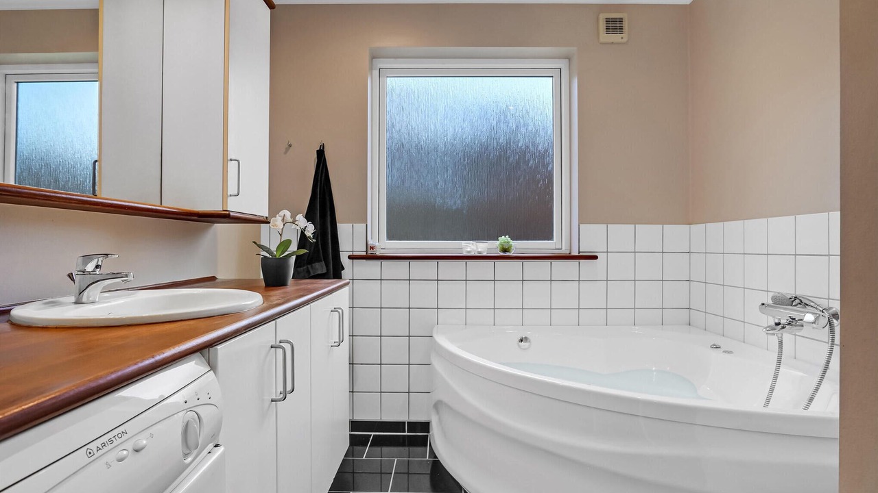 Photo of Bathroom in Øksenmølle