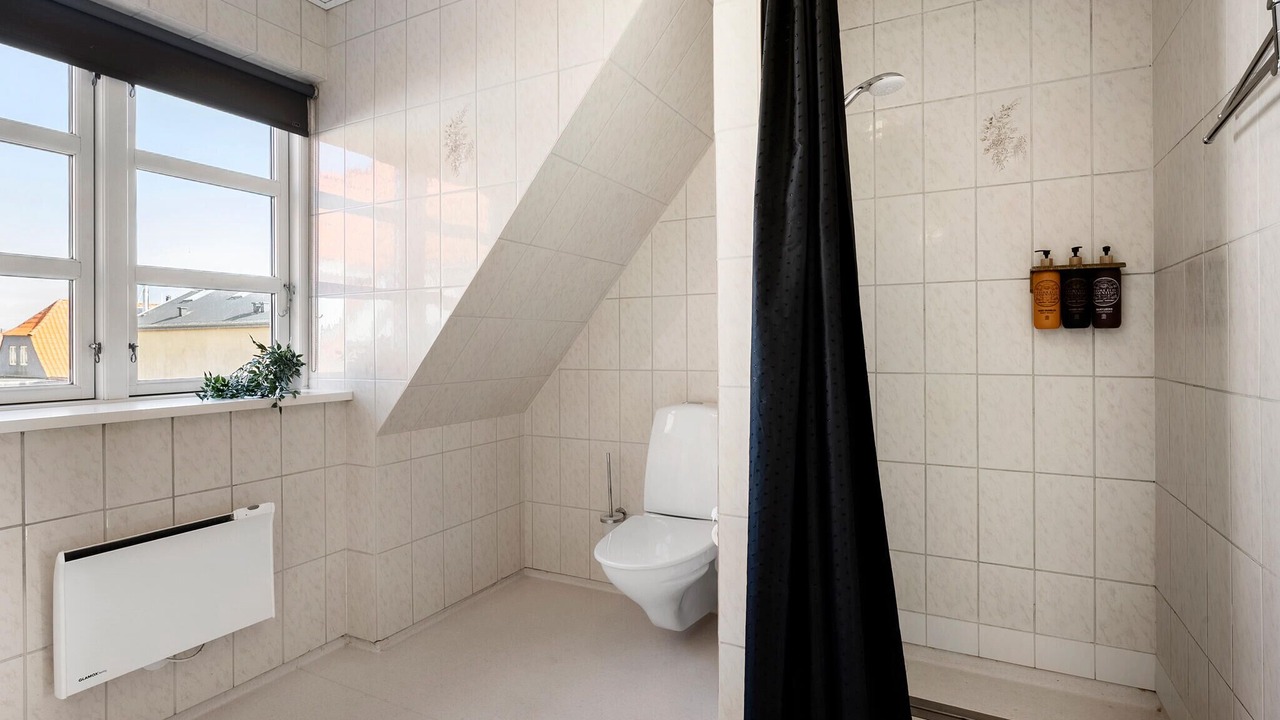 Photo of Bathroom in Karrebksminde