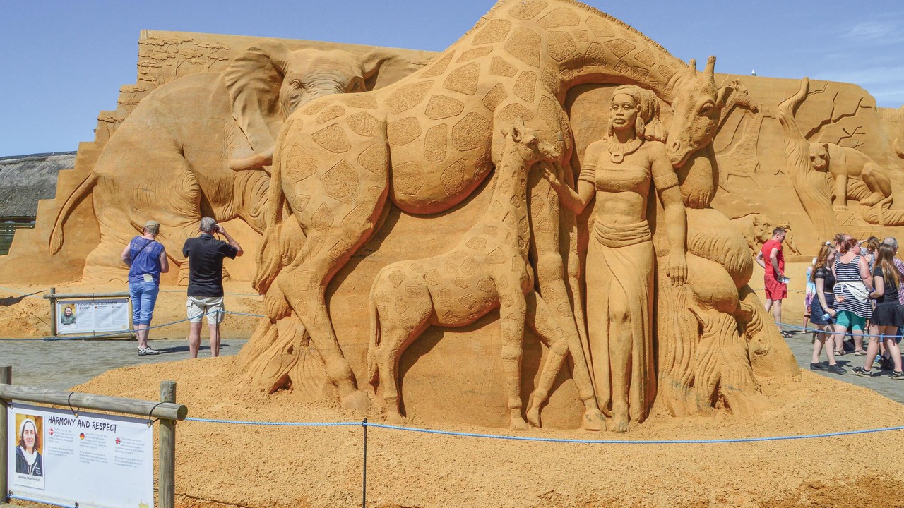 Photo of Others in Houvig Strand