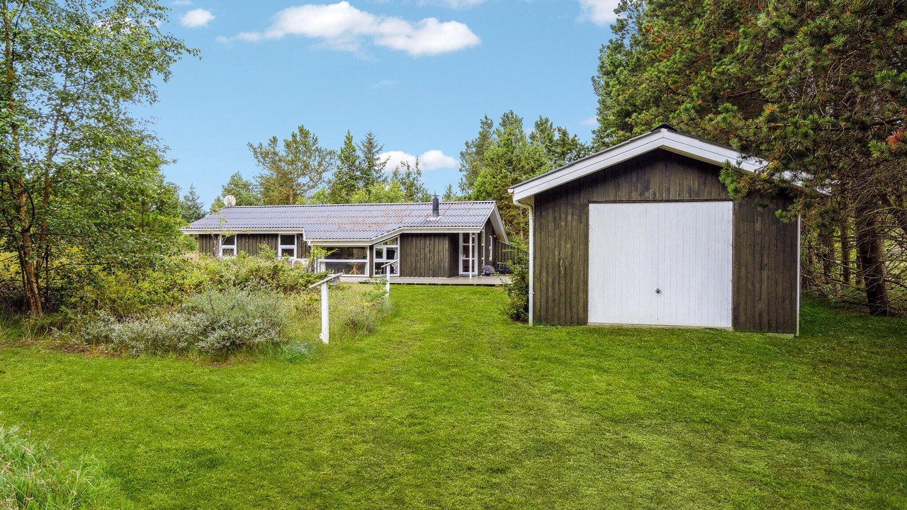 Photo of Others in Brovst