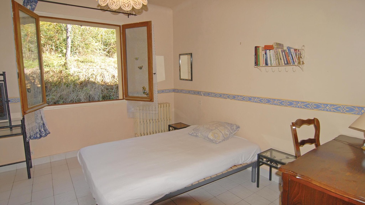 Photo of Others in Senechas