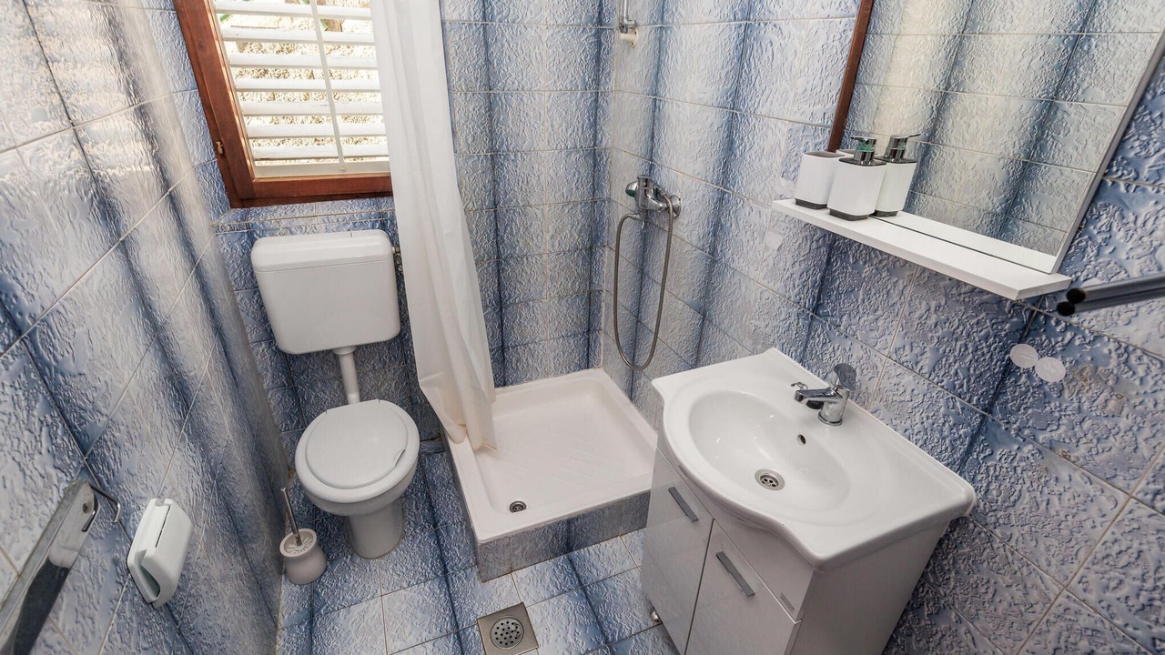 Photo of Bathroom in Kampor