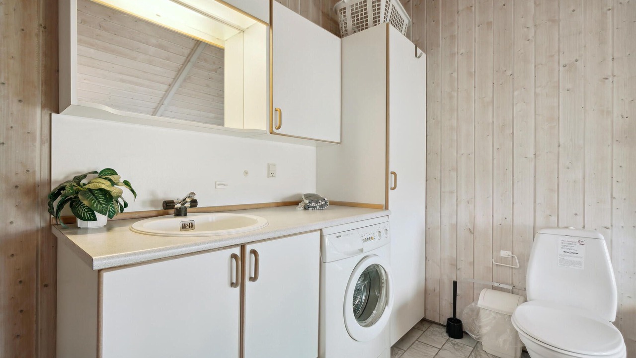 Photo of Bathroom in Haurvig