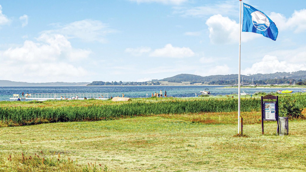 Photo of Others in Femmøller