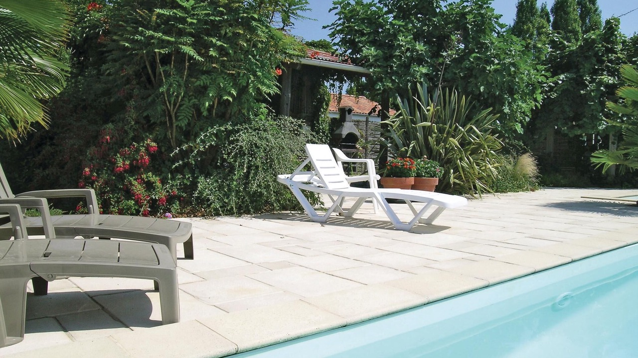 Photo of Outdoor in La Jonchere