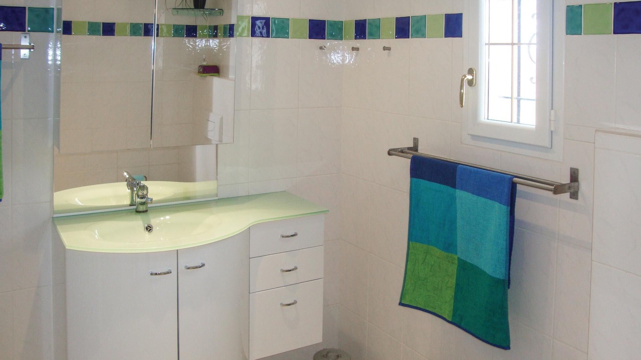 Photo of Bathroom in Arnaud-Guilhem