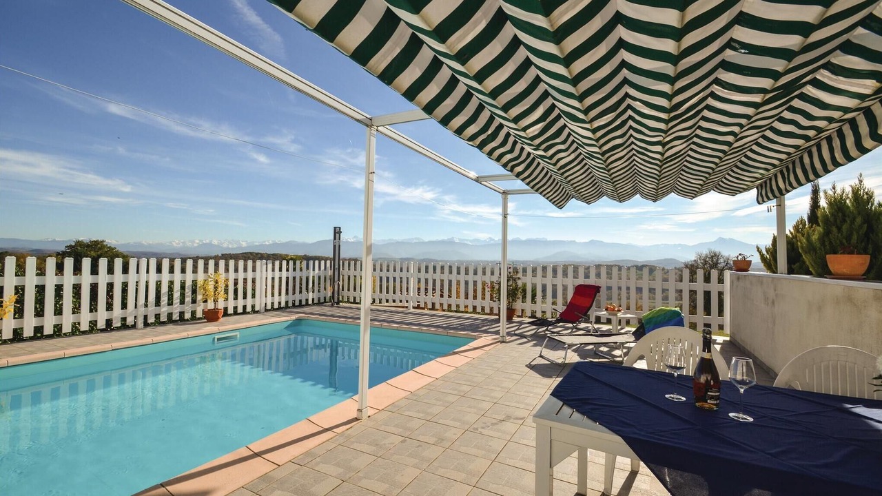 Photo of Outdoor in Arnaud-Guilhem