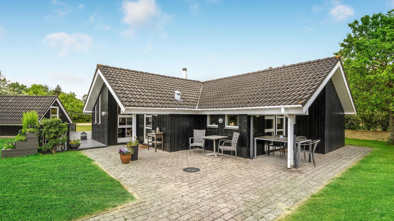 Photo of Outdoor in Jegum