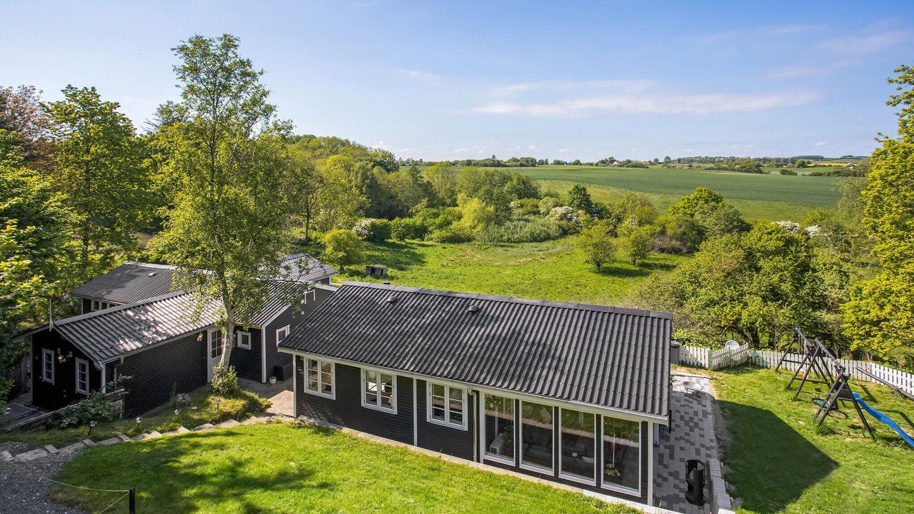 Photo of Others in Beder Malling