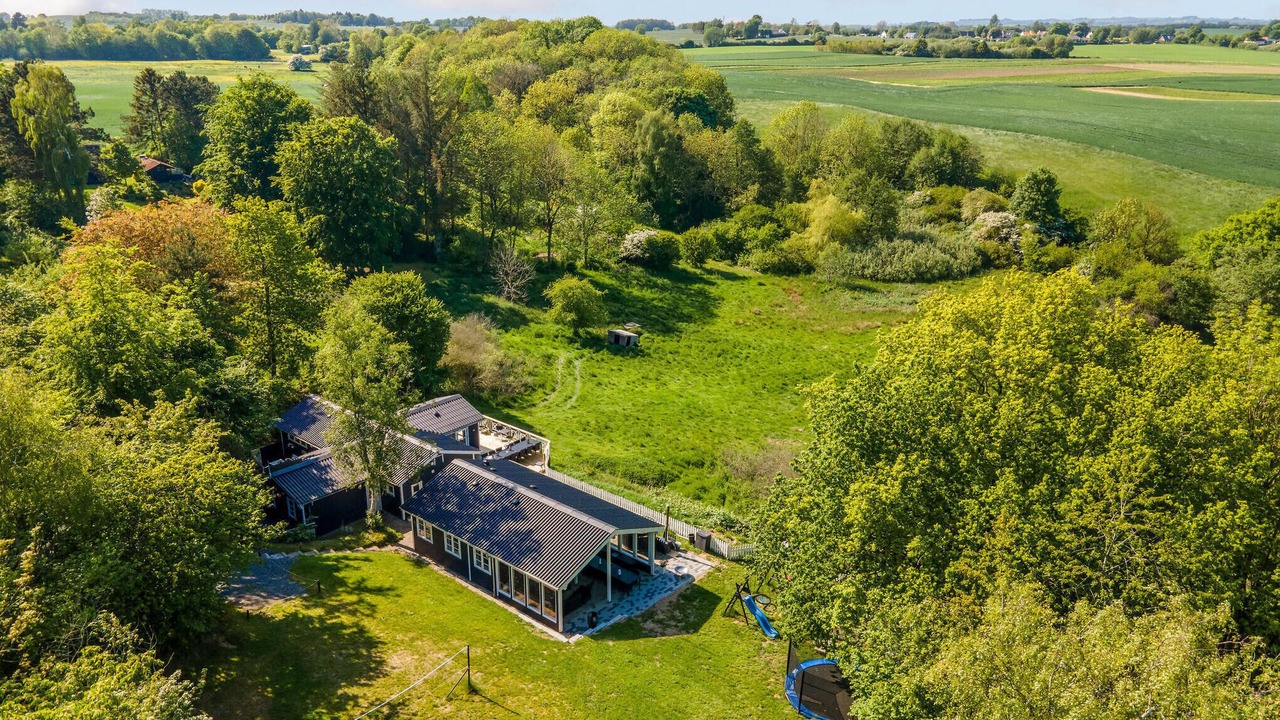 Photo of Others in Beder Malling