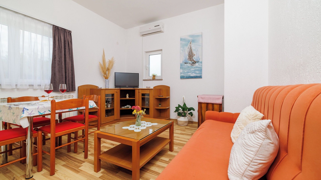 Photo of Livingroom in Punat