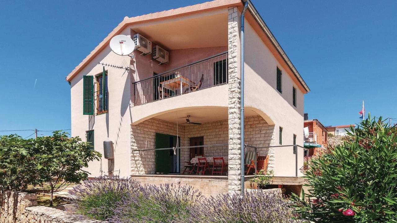 Photo of Outdoor in Maslenica