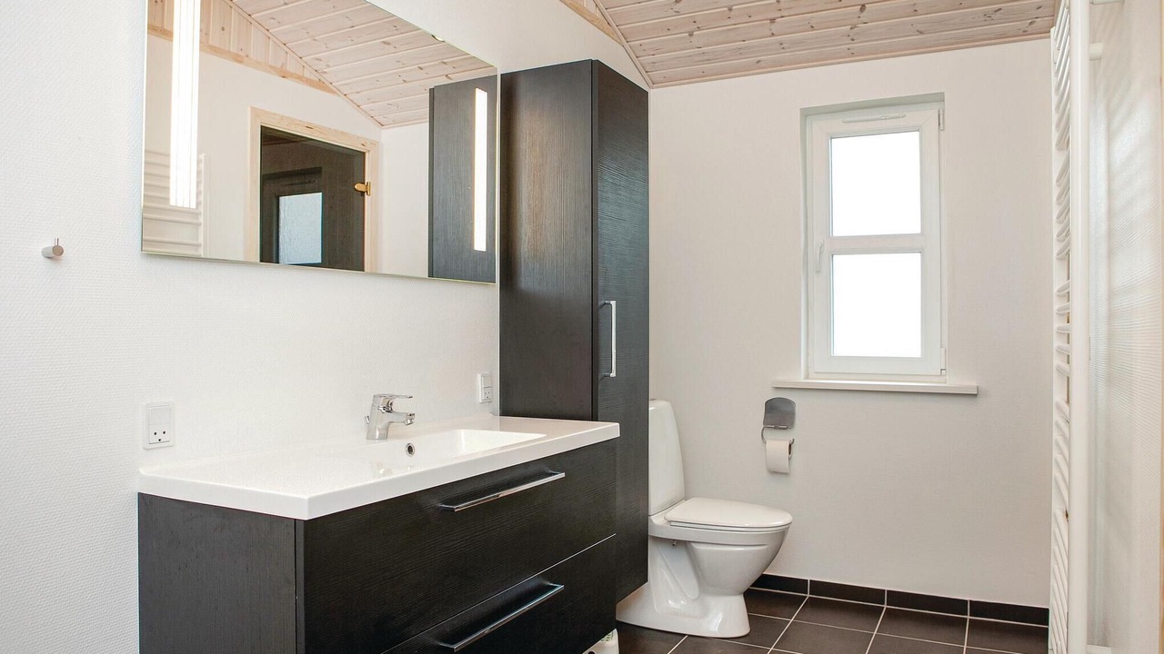 Photo of Bathroom in Lokken