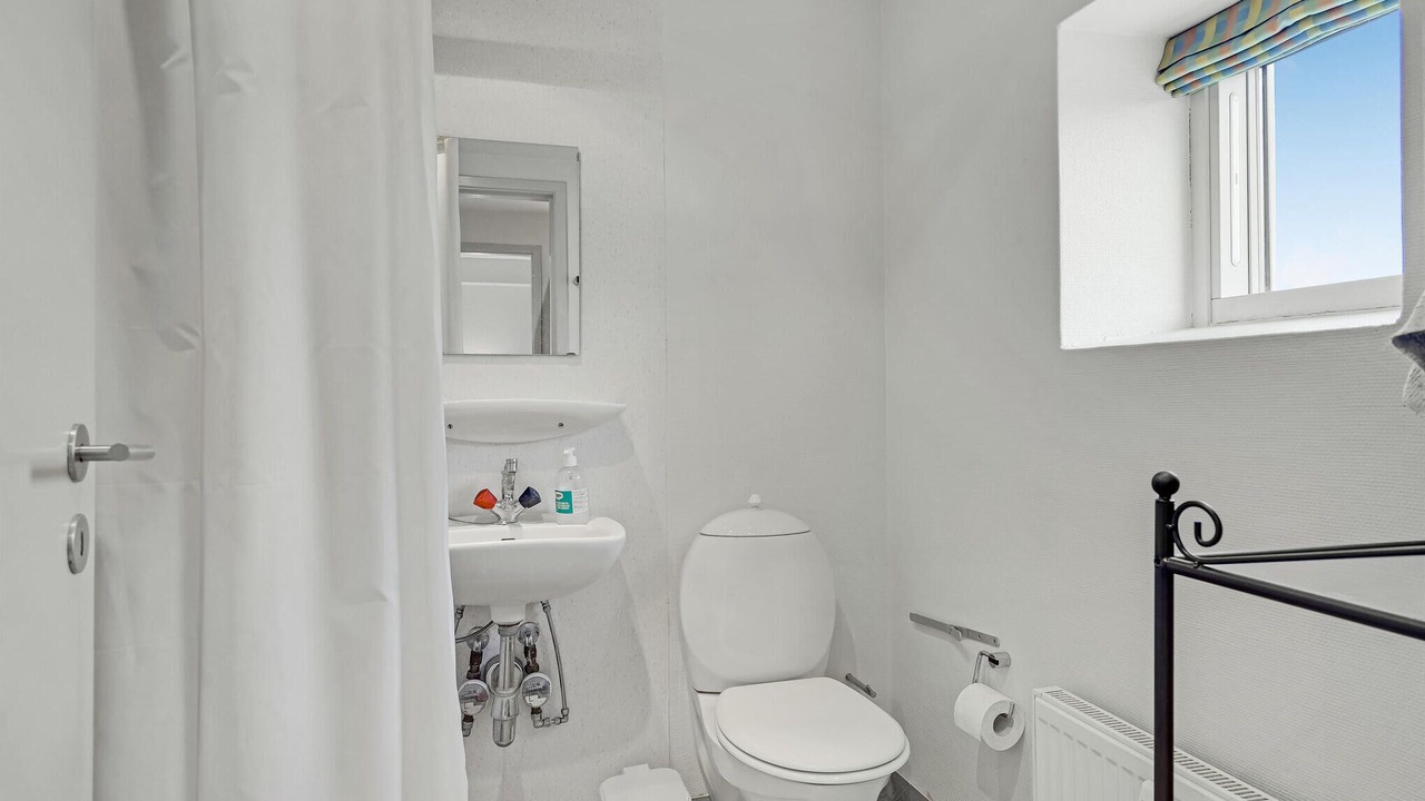Photo of Bathroom in Lohals