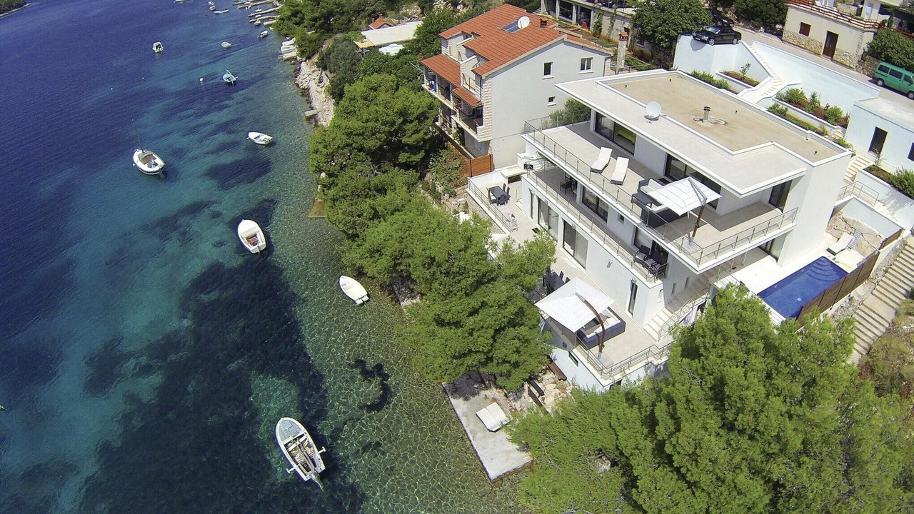 Photo of Outdoor in Blato
