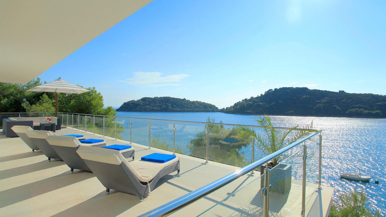 Photo of Outdoor in Blato
