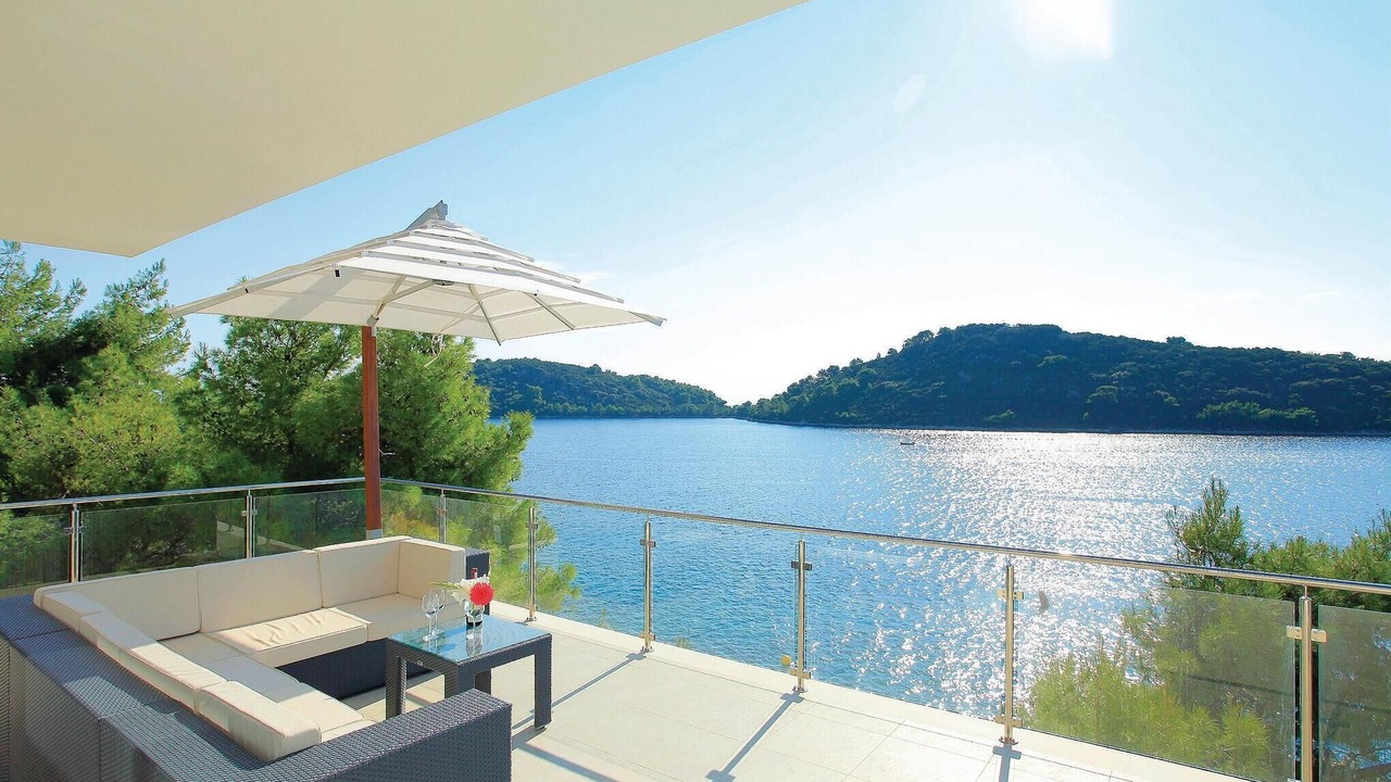 Photo of Outdoor in Blato