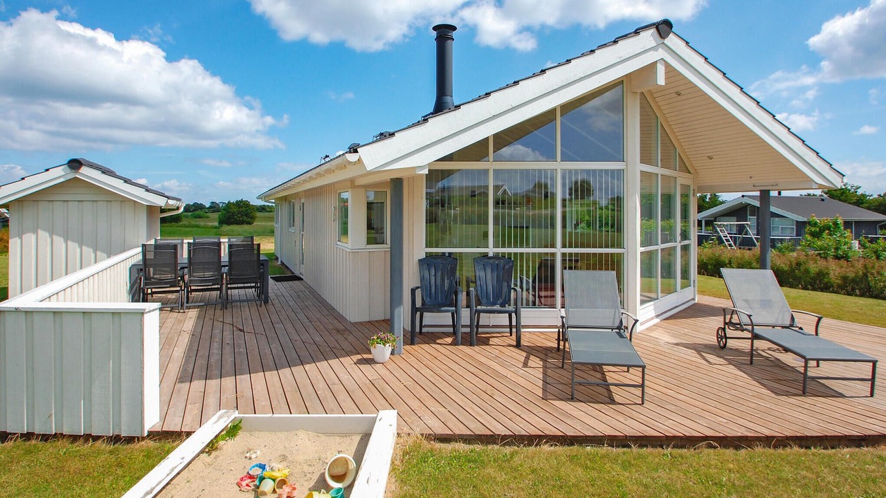 Photo of Others in Flovt Strand