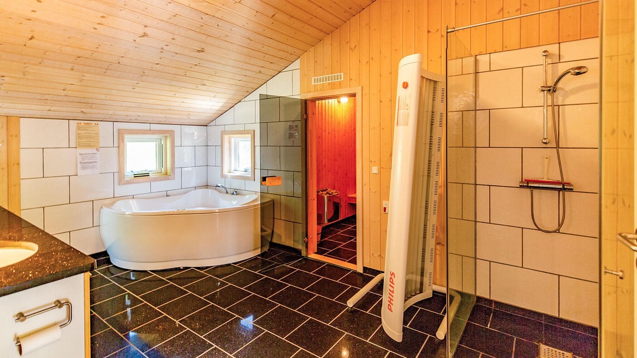Photo of Bathroom in Hojby