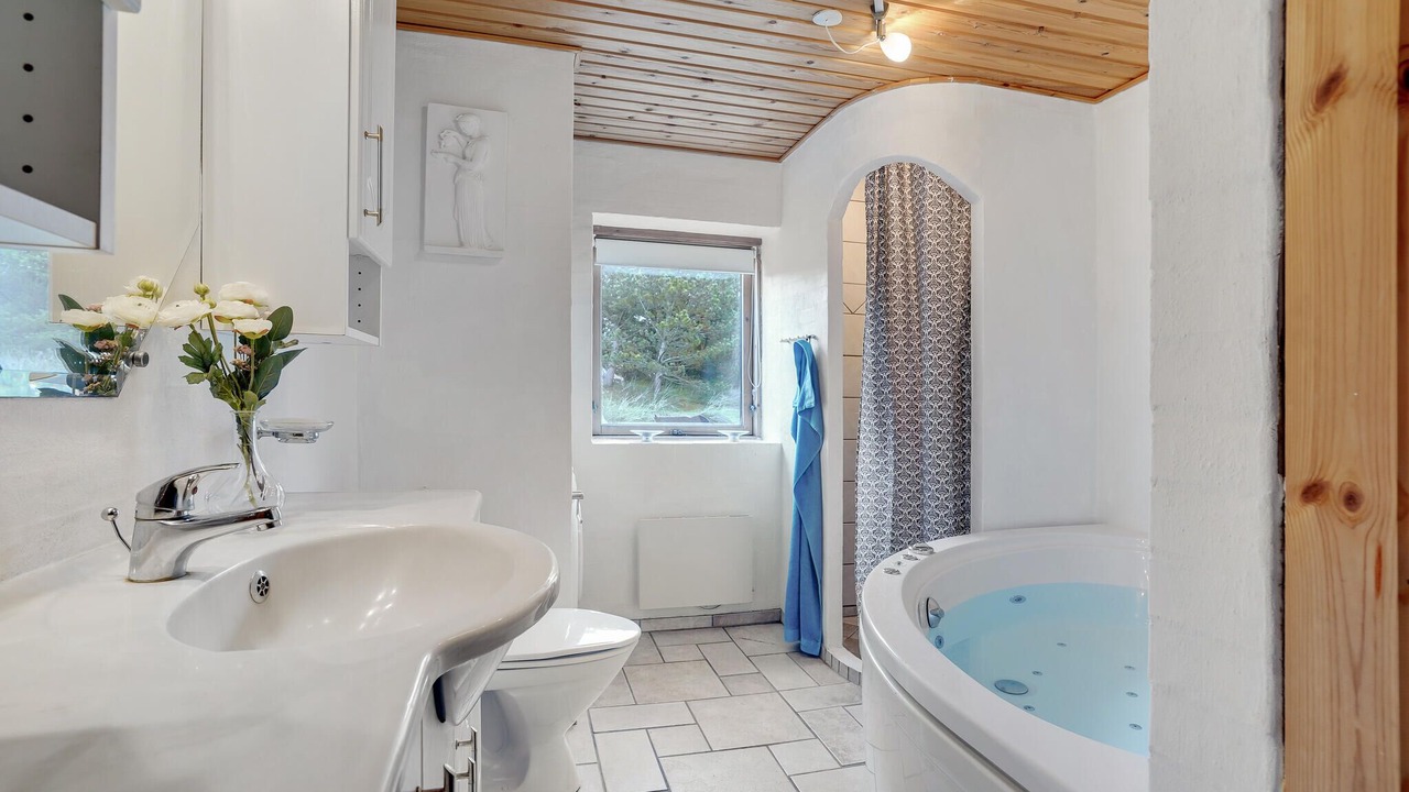 Photo of Bathroom in Sønder Vorupør