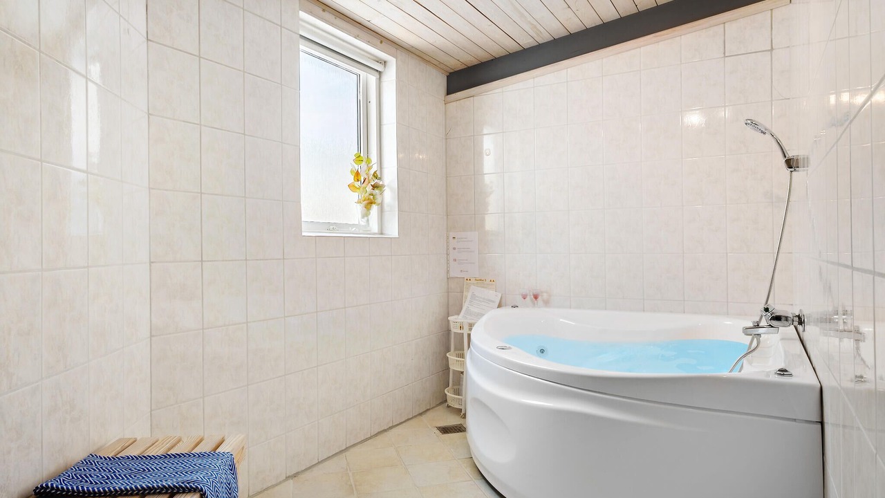 Photo of Bathroom in Farso