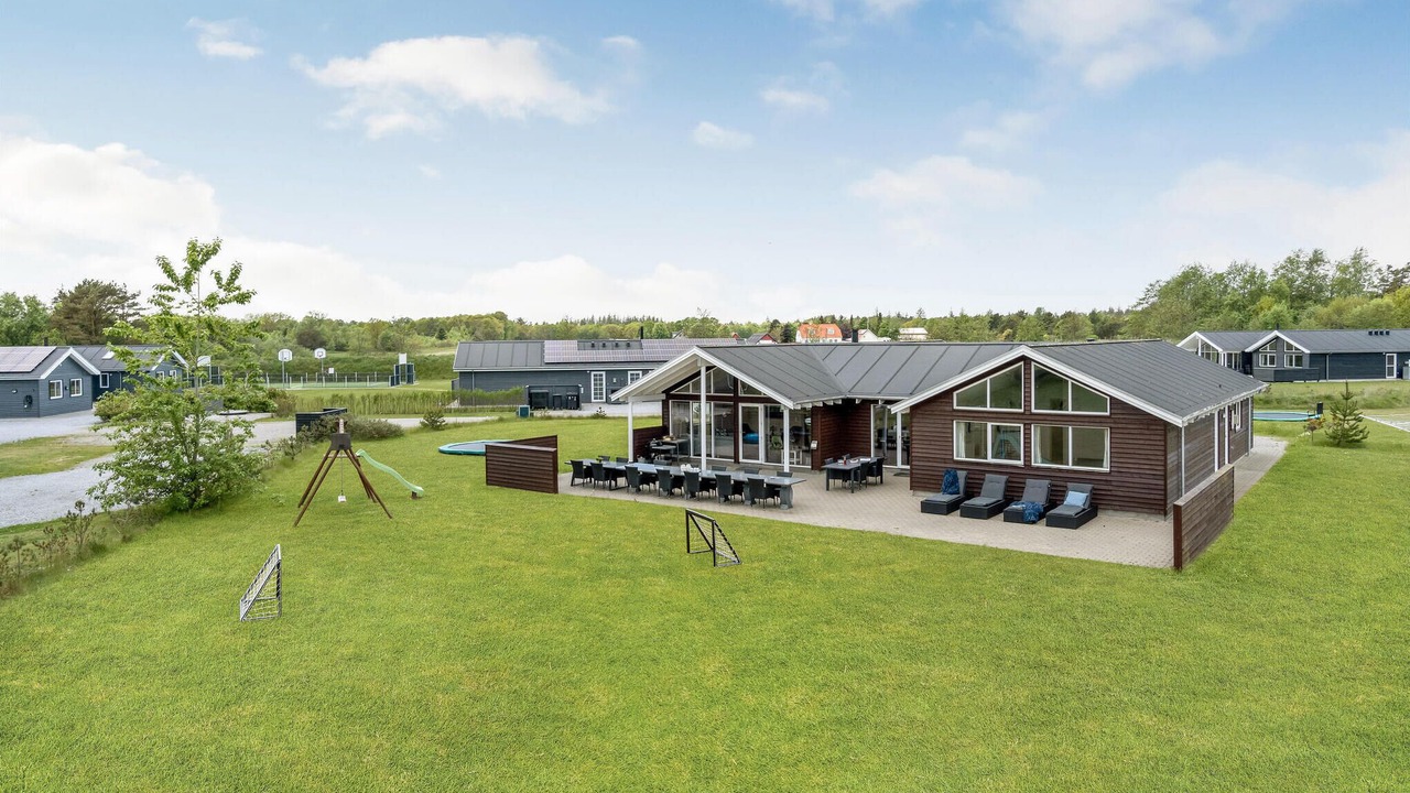 Photo of Others in Aalbaek